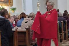 pielgrzymka-na-swiety-krzyz-10