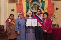sluzebniczki-wraz-z-zalozycielem-uhonorowane-w-tupizie-6